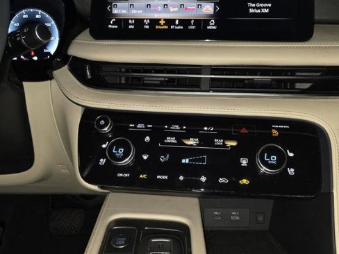 Certified 2023 INFINITI QX60 Luxe w/ Cargo Package image 14