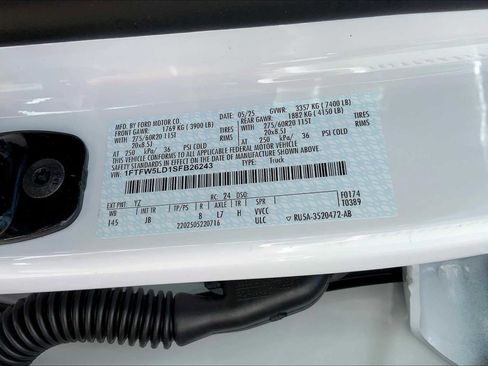 New 2025 Ford F150 Lariat w/ Equipment Group 502A High image 16