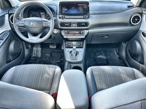 Used 2023 Hyundai Kona SEL w/ Convenience Package image 10