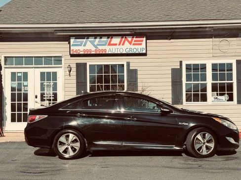 Used 2012 Hyundai Sonata Hybrid w/ Ultimate Pkg image 1