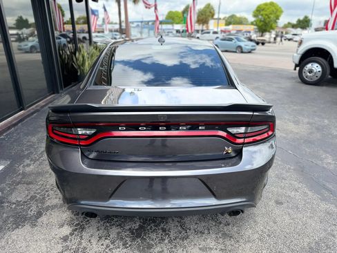 Used 2022 Dodge Charger Scat Pack w/ Plus Group RWD image 11