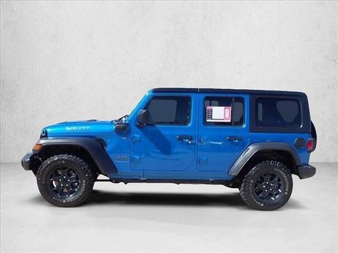 Used 2023 Jeep Wrangler Unlimited w/ Cold Weather Group AWD/4WD image 2