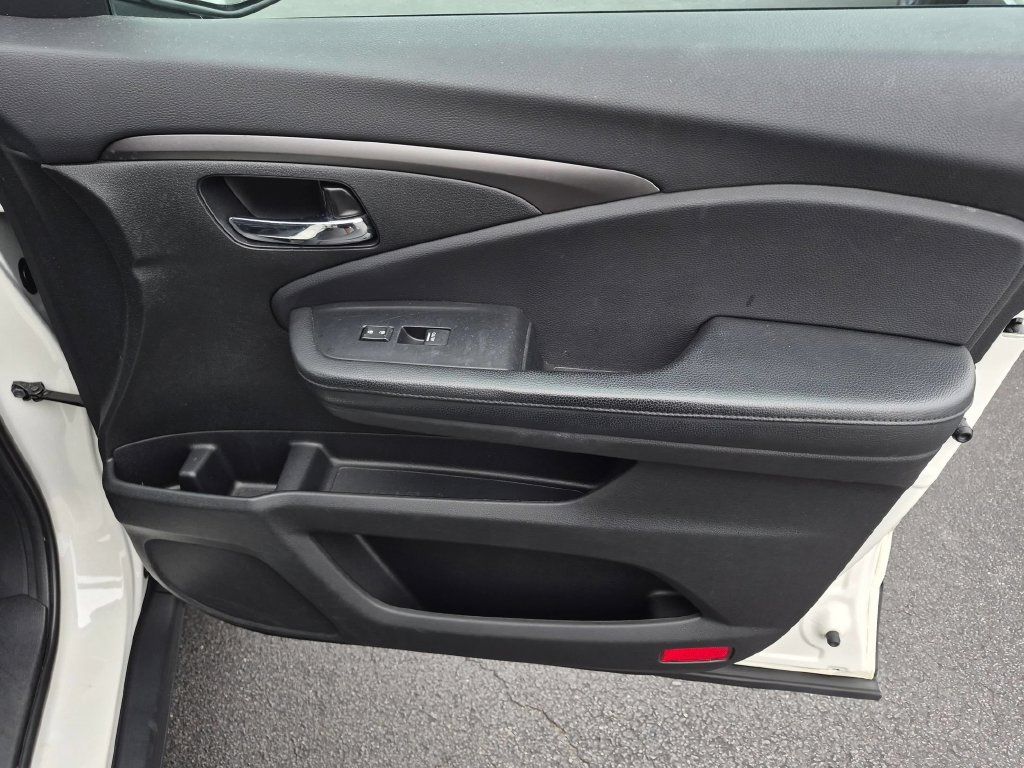 Used 2019 Honda Passport EX-L image 32