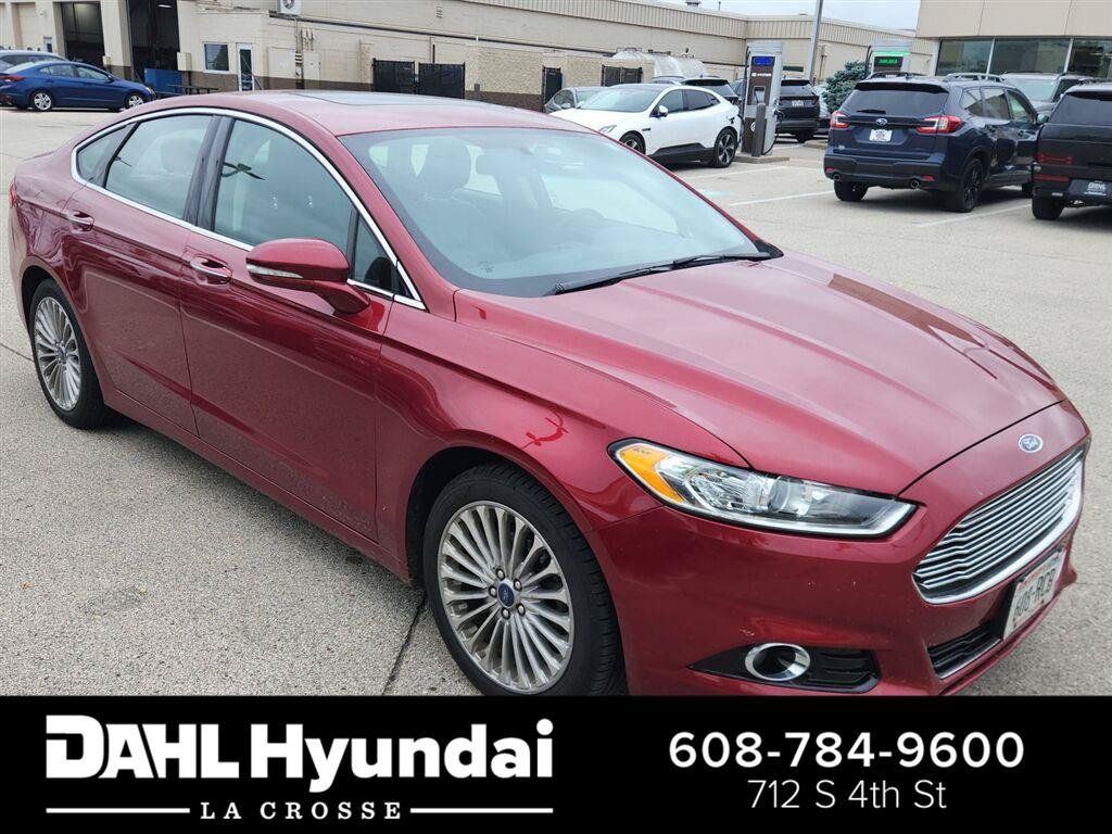 Used 2016 Ford Fusion Titanium FWD image 1