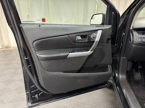 Used 2014 Ford Edge SE w/ Equipment Group 101A image 22