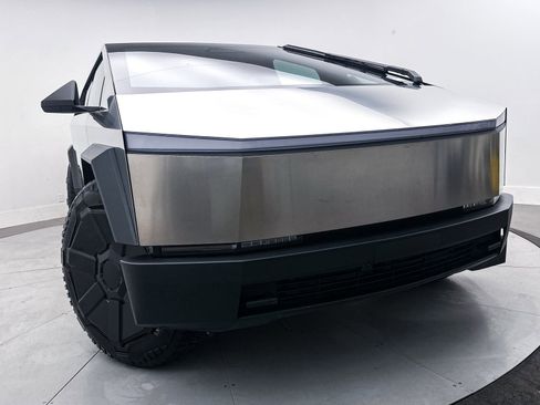 Used 2024 Tesla Cybertruck Cyberbeast image 7