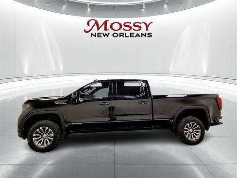 Used 2023 GMC Sierra 1500 AT4 w/ AT4 Preferred Package image 8