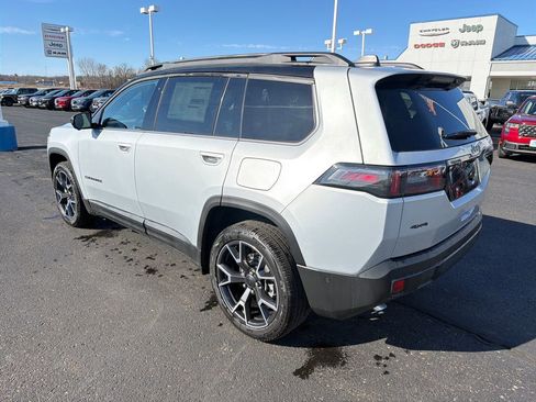 New 2026 Jeep Cherokee Overland w/ Advanced Pro Tech Group image 3