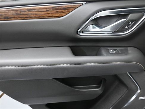 Used 2023 Chevrolet Tahoe Premier image 19