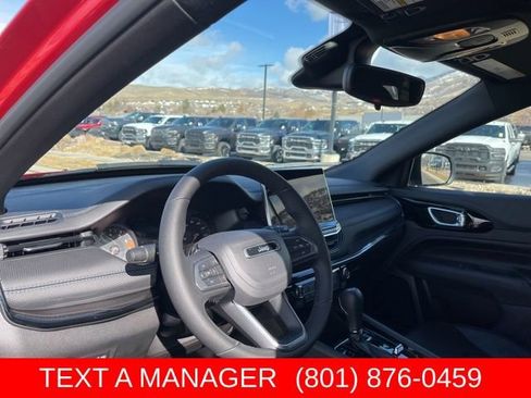New 2026 Jeep Compass Latitude AWD/4WD image 12