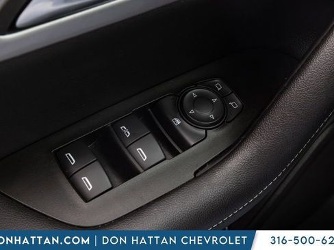 Used 2023 Chevrolet Blazer LT w/ Convenience Package image 11