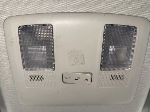 Used 2017 MAZDA MAZDA3 Sport w/ Preferred Equipment Package image 21