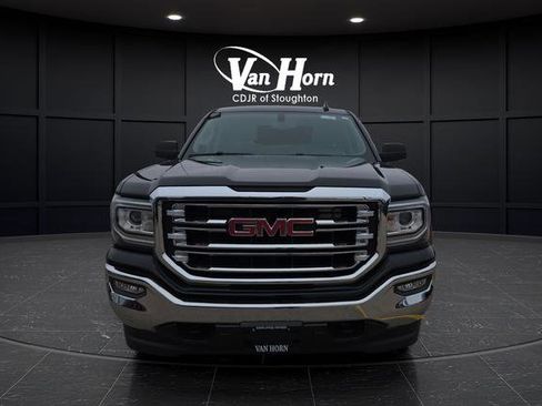 Used 2018 GMC Sierra 1500 SLT w/ SLT Premium Package AWD/4WD image 8