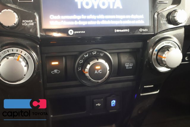 Certified 2023 Toyota 4Runner TRD Off-Road Premium w/ Moonroof Package AWD/4WD image 24