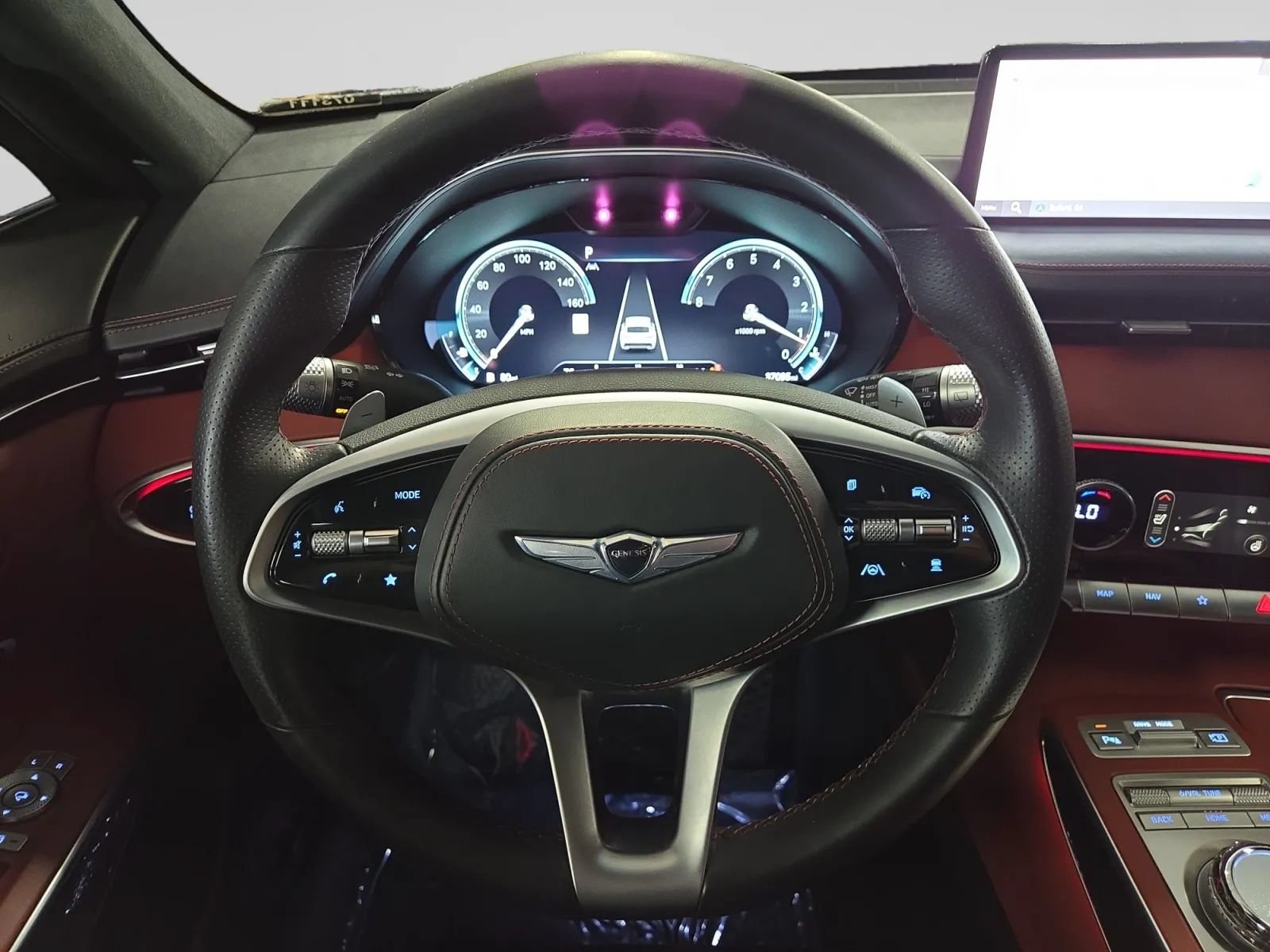 Used 2022 Genesis GV70 3.5T Sport w/ Sport Prestige Package AWD/4WD image 20