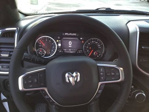 New 2026 RAM 1500 Big Horn AWD/4WD image 29