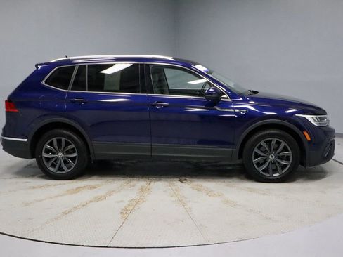 Used 2022 Volkswagen Tiguan SE image 5