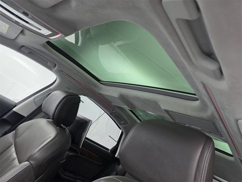 Used 2019 Audi A8 L 3.0T image 11