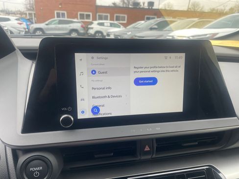 Used 2025 Toyota Prius LE image 21