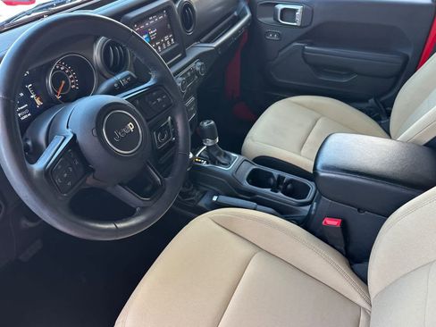 Used 2018 Jeep Wrangler Unlimited Sport S AWD/4WD image 11