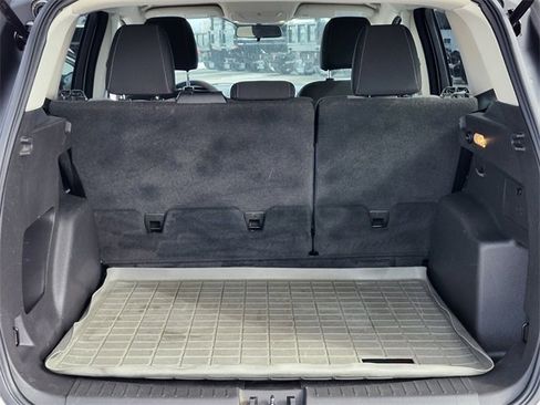 Certified 2017 Ford Escape SE image 30