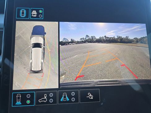 New 2026 GMC Yukon XL Elevation image 12