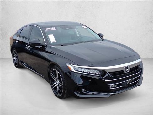 Used 2021 Honda Accord Touring image 6