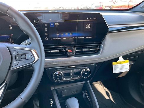 New 2026 Chevrolet TrailBlazer ACTIV w/ Convenience Package FWD image 6
