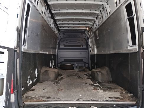 Used 2020 Mercedes-Benz Sprinter 3500 image 15