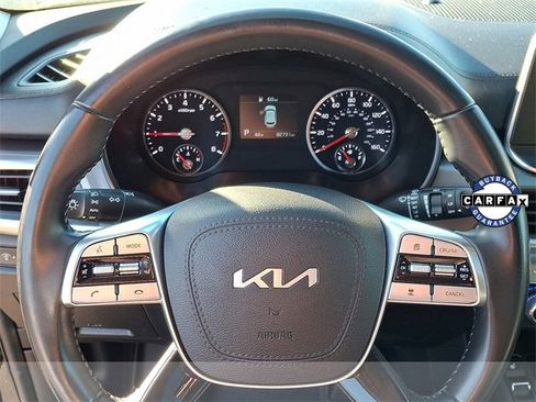 Used 2022 Kia Telluride S image 20