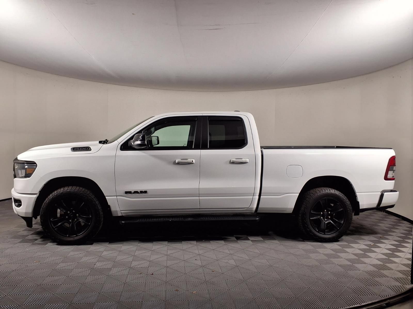 Used 2022 RAM 1500 Big Horn AWD/4WD image 4