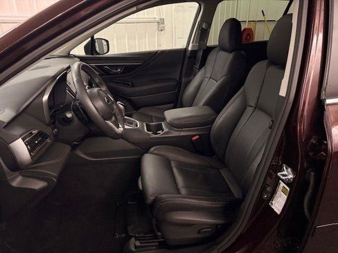 Used 2025 Subaru Outback Limited XT w/ Tech Package 3 AWD/4WD image 5