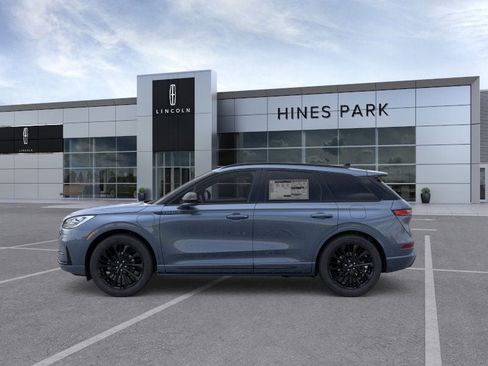 New 2026 Lincoln Corsair Grand Touring image 3