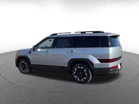 Used 2025 Hyundai Santa Fe SEL image 10