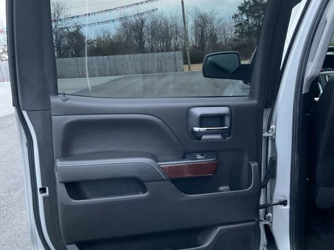 Used 2018 GMC Sierra 1500 SLT image 38