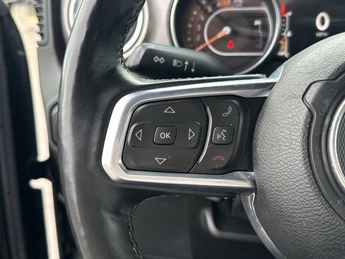 Used 2019 Jeep Wrangler Unlimited Sahara w/ Cold Weather Group image 19