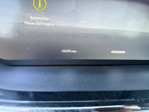 Used 2024 Land Rover Range Rover Evoque S AWD/4WD image 19