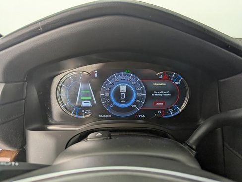 Used 2019 Cadillac Escalade Luxury image 11