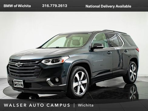 Used 2019 Chevrolet Traverse LT image 1