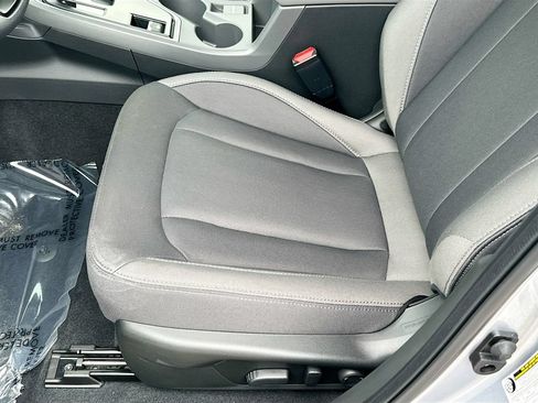 Certified 2025 Subaru Crosstrek 2.5i Premium AWD/4WD image 18