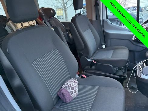 Used 2019 Ford Transit 350 XLT image 16