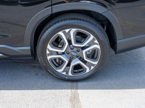 New 2026 Subaru Ascent Limited AWD/4WD image 9