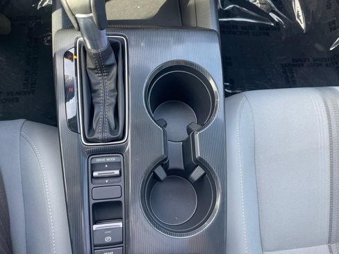 Used 2025 Honda Civic Sport image 15