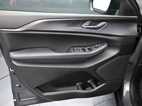 New 2026 Jeep Grand Cherokee Laredo X image 21