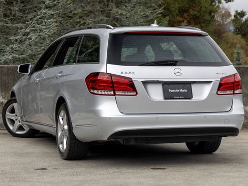 Used 2016 Mercedes-Benz E 350 4MATIC Wagon image 3