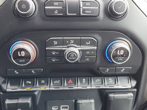 Used 2019 Chevrolet Silverado 1500 RST w/ All-Star Edition AWD/4WD image 19