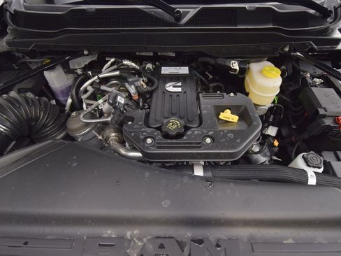New 2026 RAM 2500 Tradesman AWD/4WD image 11