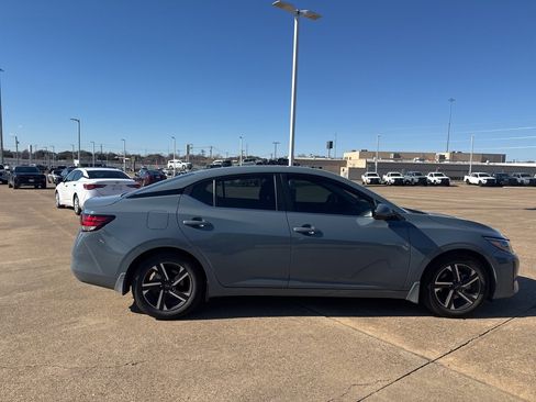 Certified 2024 Nissan Sentra SV image 14