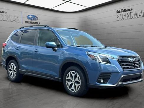 Used 2024 Subaru Forester Premium AWD/4WD image 1