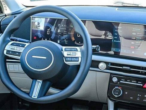 New 2026 Hyundai Tucson SEL image 17